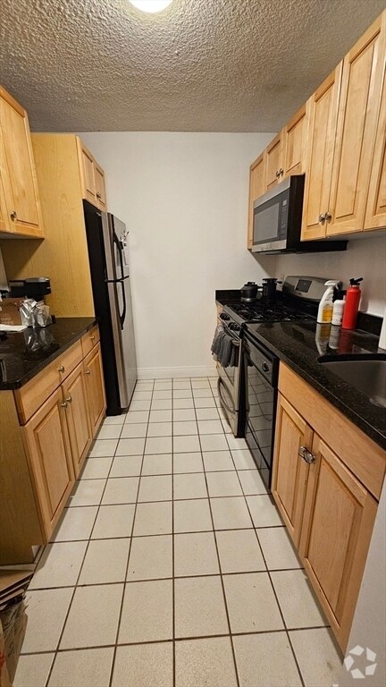 Building Photo - 99 Pond Ave Unit 407 Rental