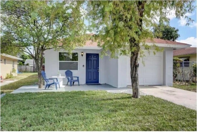Photo - 325 SW 4th Ave