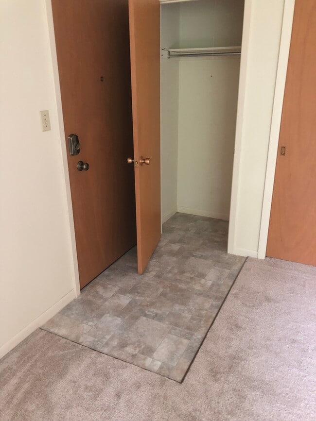 Photo - 307 Vivian St