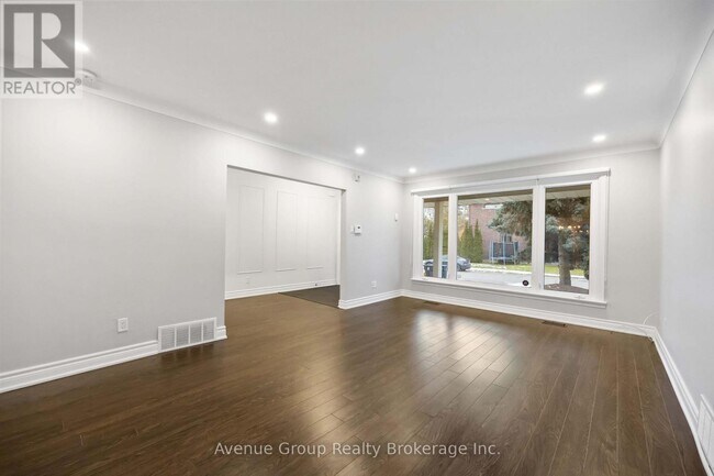 Photo - 190 Northwood Dr