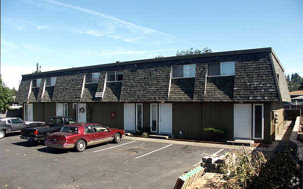 Building Photo - Madison Terrace Townhomes