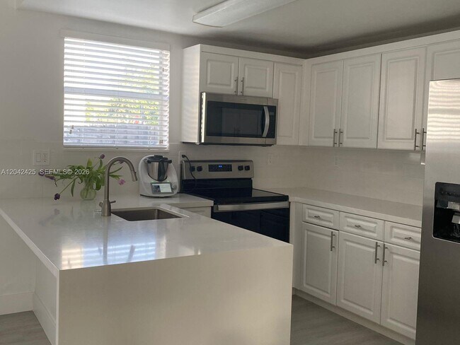 Photo - 5245 NW 112th Ave