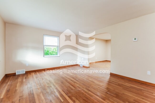 Photo - 65 W Bellecrest Ave