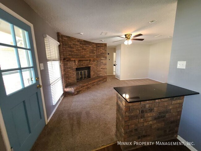 Photo - 3204 W Dengar Ave