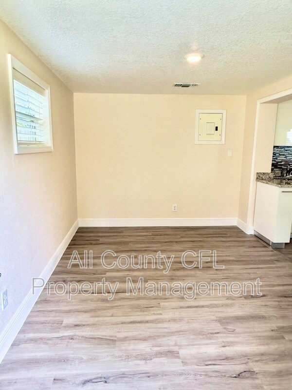 Photo - 30 Lemon Ln Unidad A