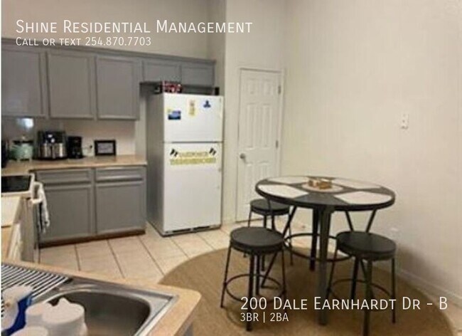 200 Dale Earnhardt Dr Unit B