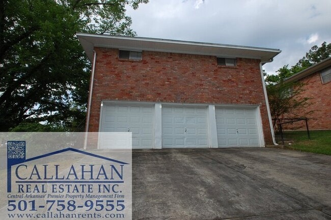 Photo - LR Just off Markham close to UAMS