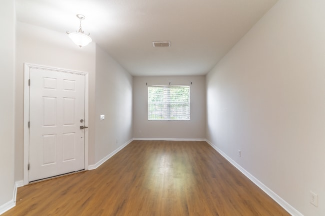 2600 Deansgate Ct