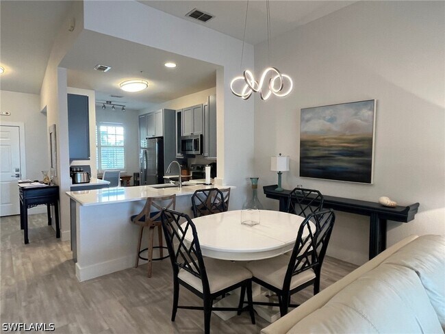 Photo - 2325 Carrington Ct Unit 202