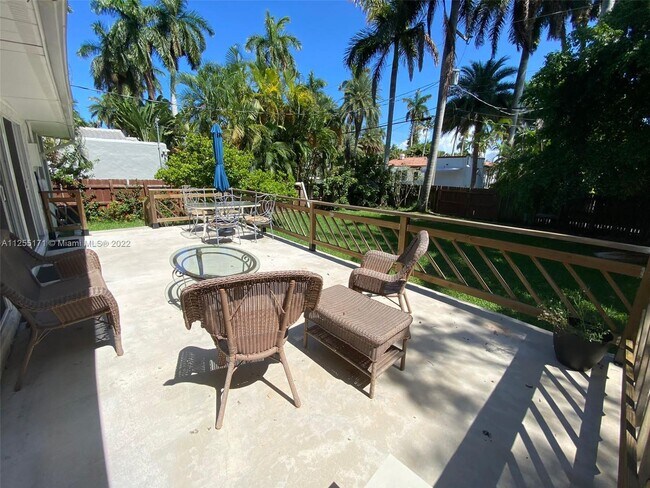 Photo - 1206 Tyler St