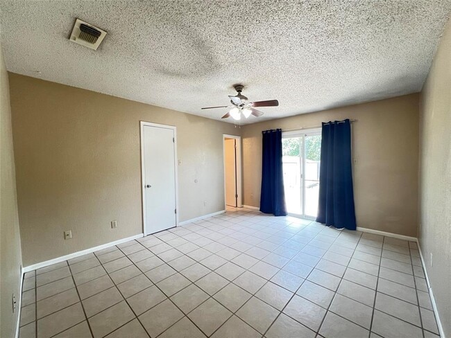 Photo - 13355 Water Oak Ln