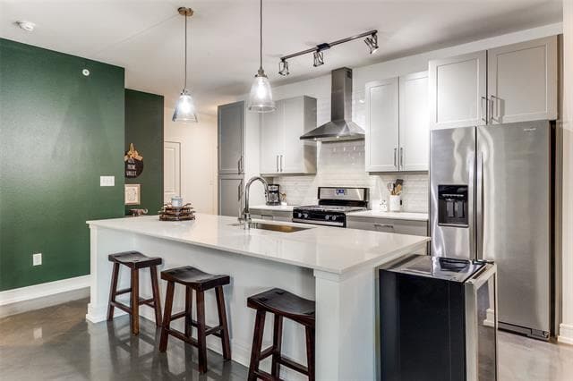 Building Photo - 5710 McCommas Blvd Unit 103