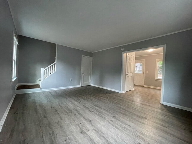 Photo - Dolphin Apartments