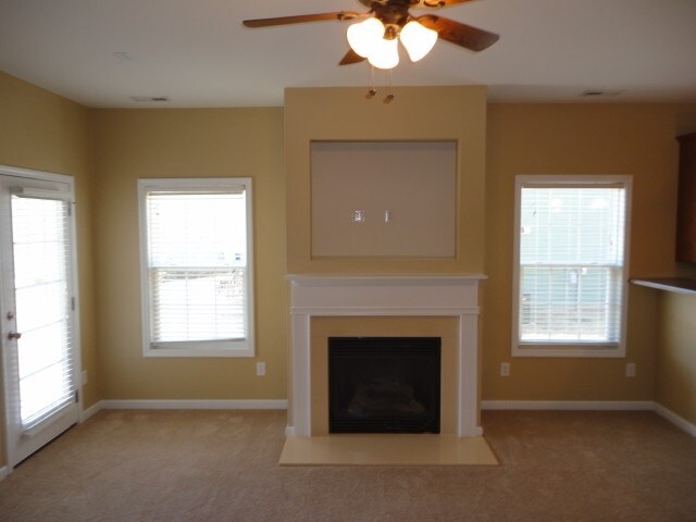 Photo - 6878 Coopers Hawk Trl