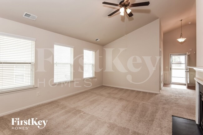 Photo - 436 Parkstone Dr