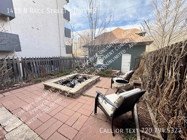 Photo - 1415 N Race St Unidad #2