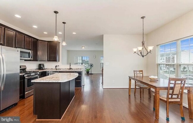 Photo - 4711 Wensel Rd