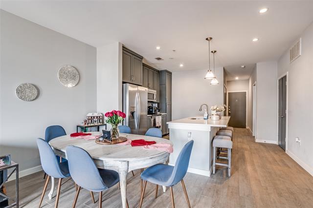 Photo - 5609 SMU Boulevard Unidad 405