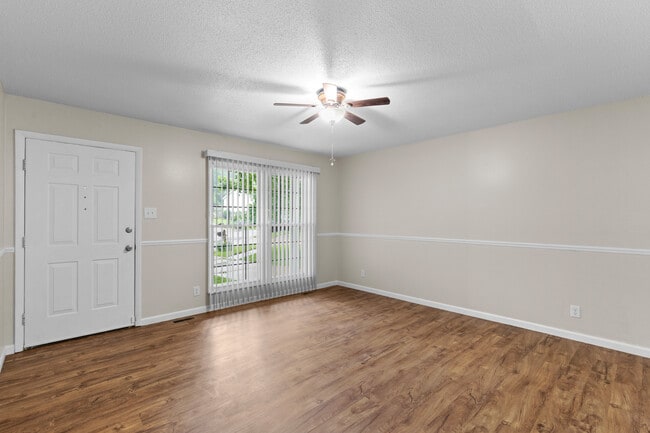 Photo - 3066 Grassy Valley Dr