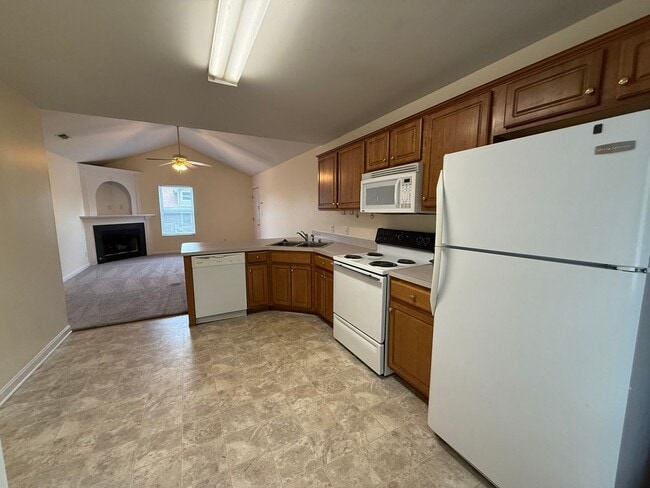 Photo - Great 2 Bedroom Condo off of Mellwood Ave