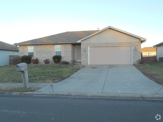 Welcome home to 12541 Kenai - 12541 Kenai Dr Rental