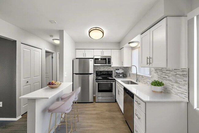 Golfview Apartments