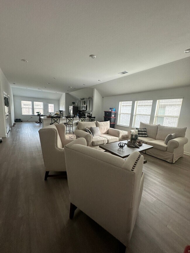 Photo - 25406 Rustic Sq Trce
