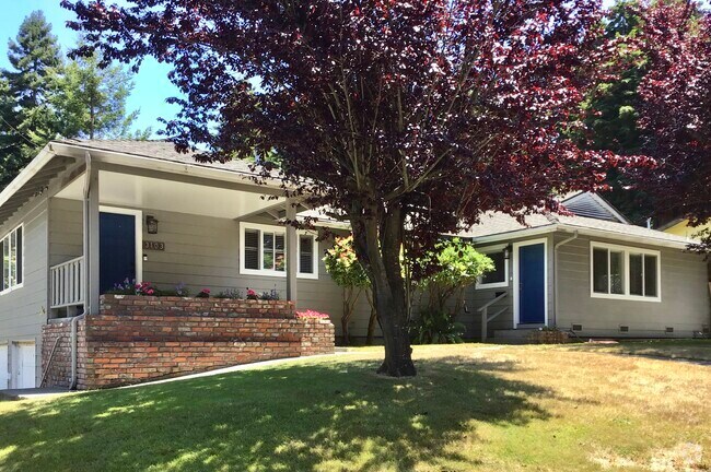 Building Photo - 3107 W St Rental