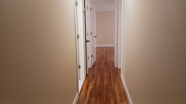 Photo - 27 Park Avenue Ct Unit 20