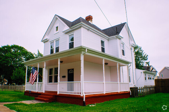 Building Photo - 1251 W 27th St Rental