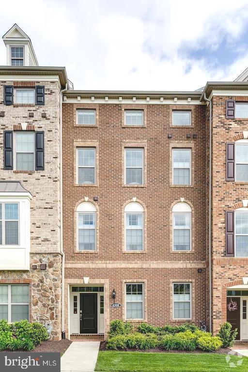 Building Photo - 43110 India Wharf Sq Rental