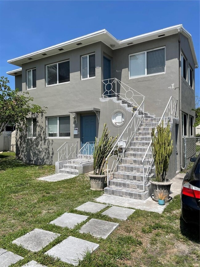 Building Photo - 9011 NE 2nd Ave Unit UP