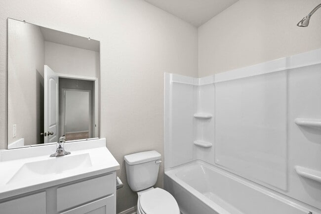 Photo - 6406 Winter Elm St