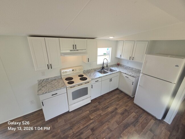 Photo - 3444 Kittles St