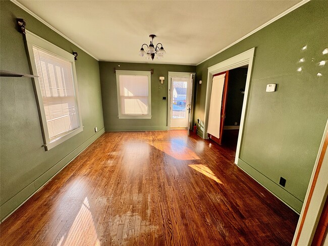 Photo - 211 Dudley Ave Unit 1