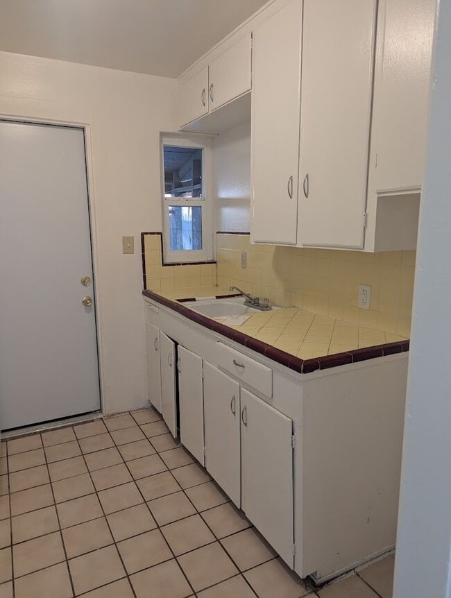 Photo - Central charmer!