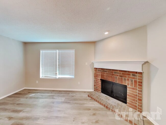 Photo - 196 Brandie Mac Ln