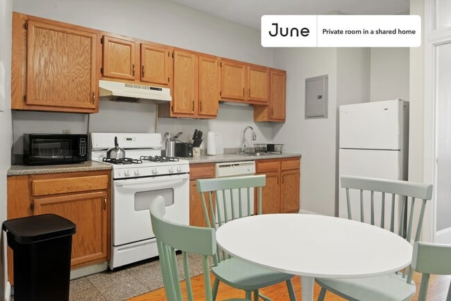 Photo - Room in Shared 4 bed/1 bath home Unit C