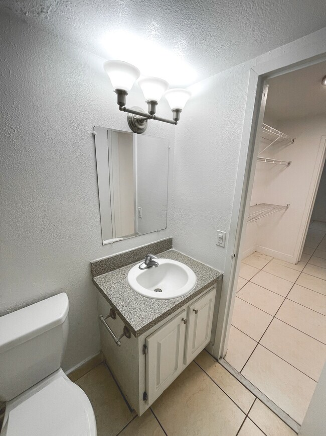 Photo - Bayview Palms