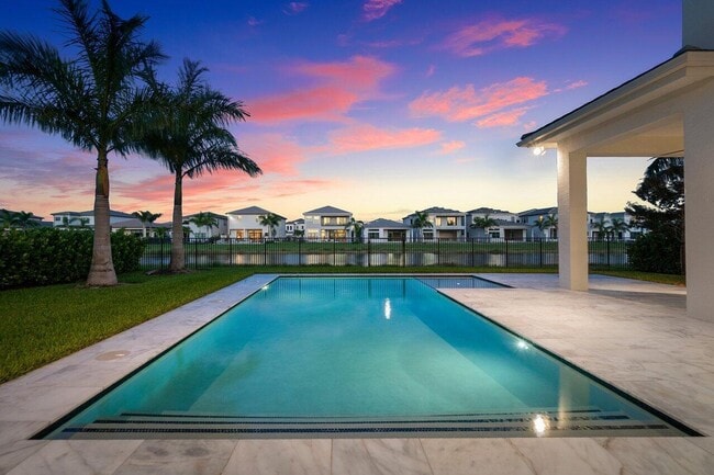 Photo - 17352 Rosella Rd