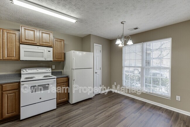 Photo - 2883 Creek Bottom Ct