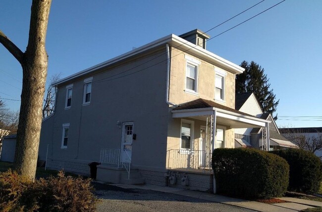 Plymouth Meeting 2nd Floor 1 bedroom apt. ... - Plymouth Meeting 2nd Floor 1 bedroom apt. ...