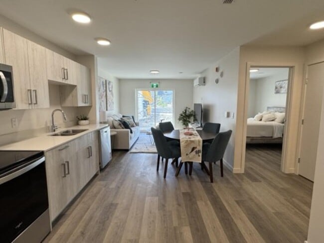 Building Photo - Bakery Lofts