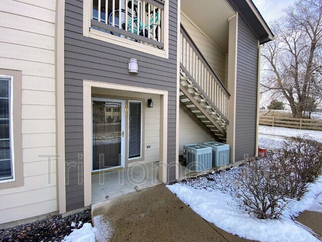 Photo - 8765 W Berry Ave Unidad #101