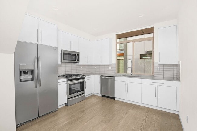 Photo - Exceptional 2 bdrm+office Modern Townhome