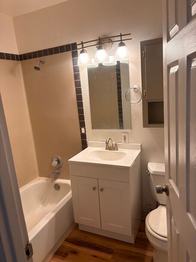 Photo - 2701 Denali St Unidad 4