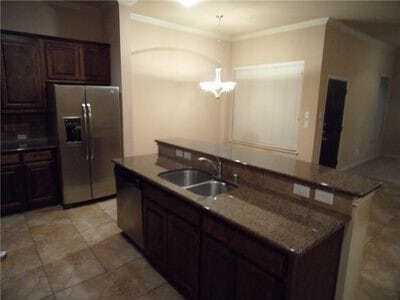 Photo - 5321 Locust Dr