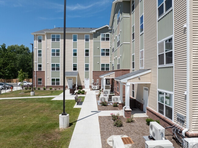 Photo - The Pointe at Walker Mill 55+