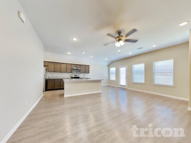 111 Cornell Ave