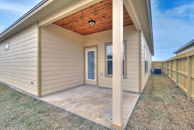 Building Photo - 7530 Sable Creek Dr Rental